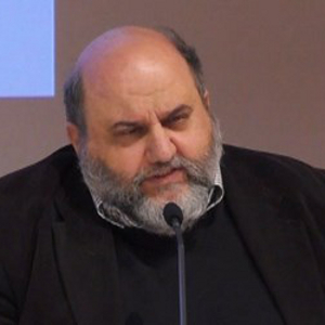 Vangelis Karamanolakis